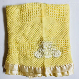 Kidgets Acrylic Satin Baby Blanket Thermal Angel Bear Heaven Sent Yellow 30”